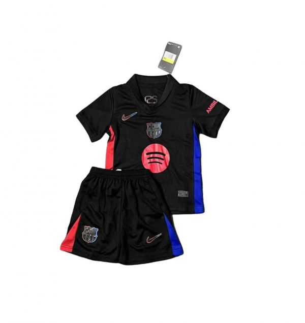 Camiseta y pantalón Niño Barca 2025 3 2025