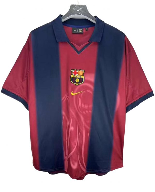 Camiseta Edición Especial Barca Escudo Central 2025