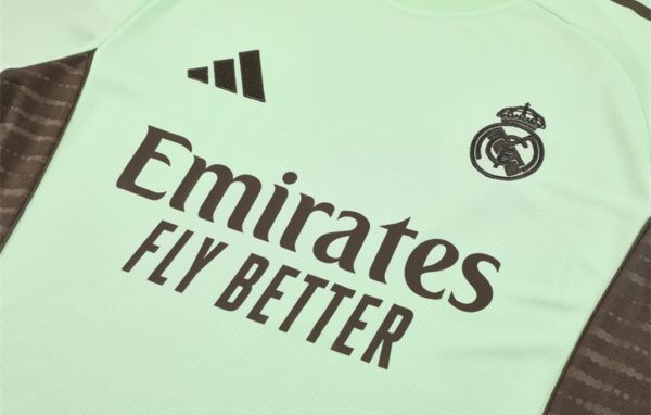 Conjunto Real Madrid 25/26 - Imagen 3